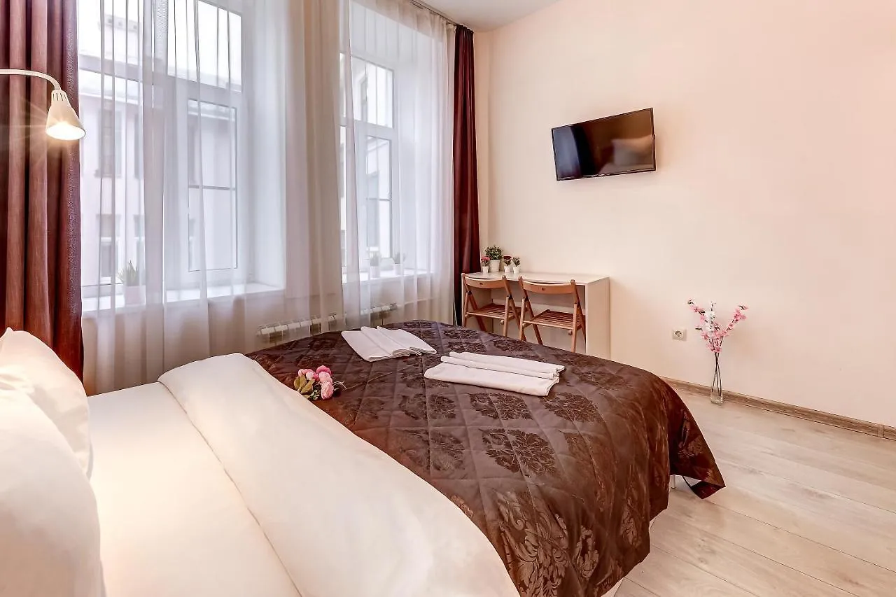 Hotel Democrat On Nevsky 95 San Pietroburgo