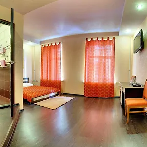 3* Hotel Ra Nevsky 102